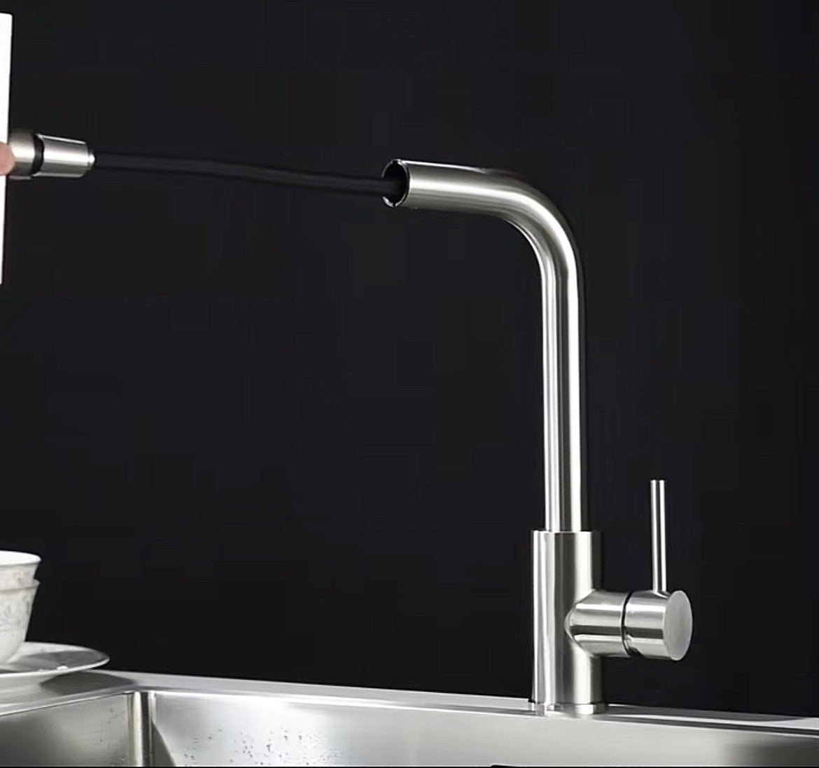 Kitchen faucet with pull-down spray head, 4 spray modes
