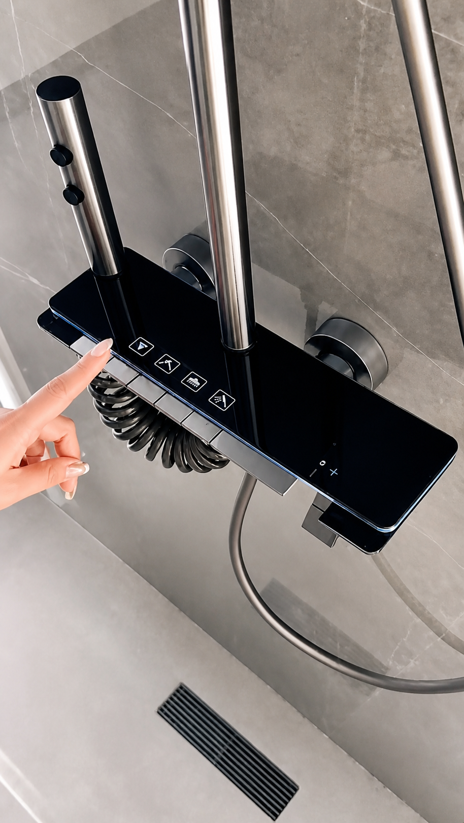Piano shower mixer with digital display, LED, hand shower, and gray 4*1 spray gun