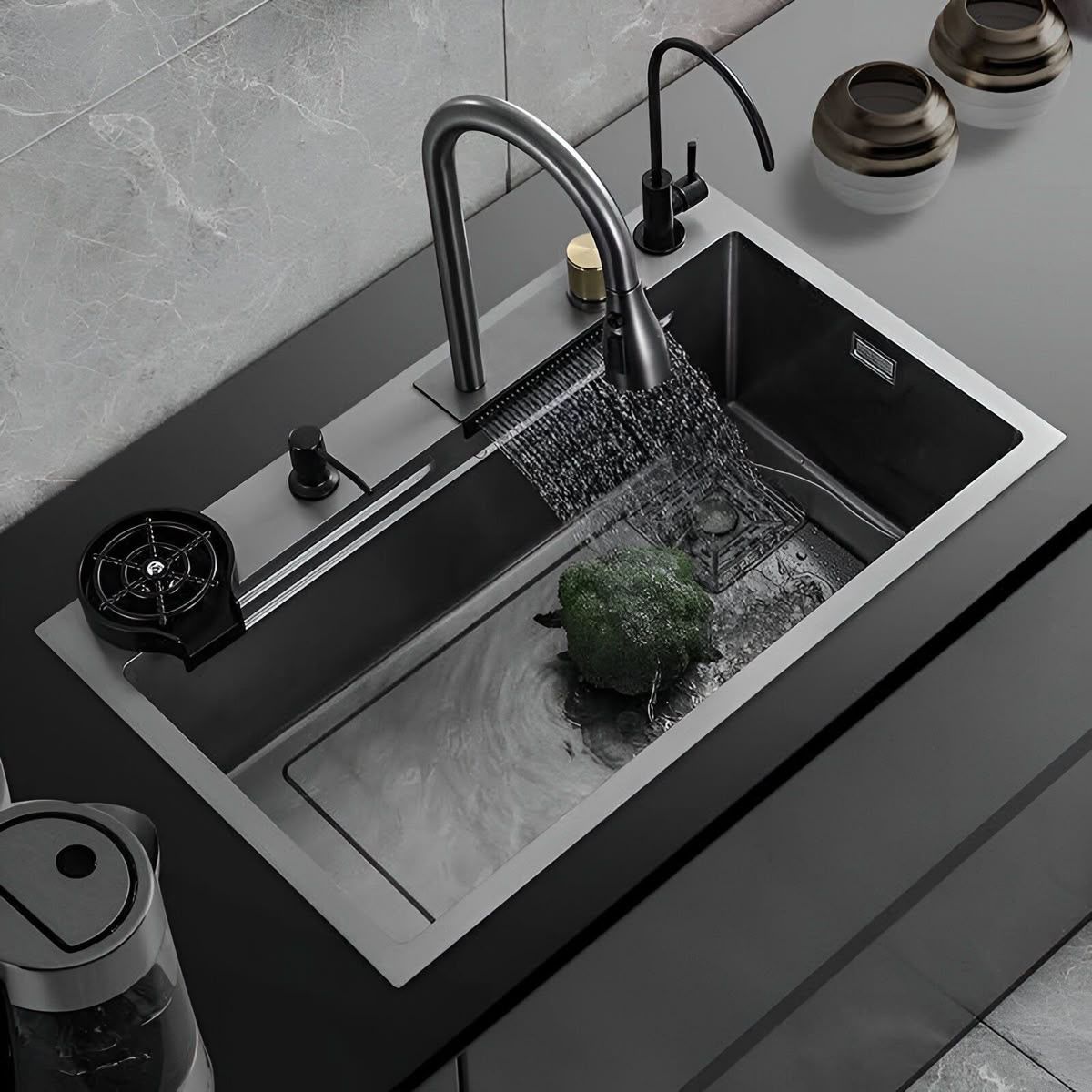 Smart kitchen sink with reel 75 x 45 cm with drain and accessories